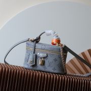 LV Vanity Chain Pouch