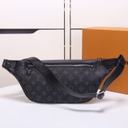 LV Discovery Bumbag