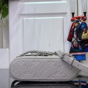 LV Vanity Chain Pouch(HIGH-END GRADE)