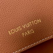LV Low Key Messenger(HIGH-END GRADE)