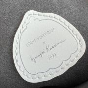 LV x YK Pochette Metis?