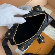 LV Petite Malle Souple Handbag(HIGH-END GRADE)